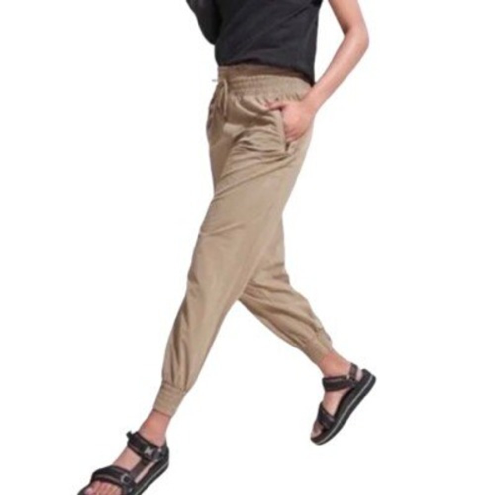 Athleta Pants Womens 6 Camden Jogger Tan Khaki Smocked Waist Zip Pocket